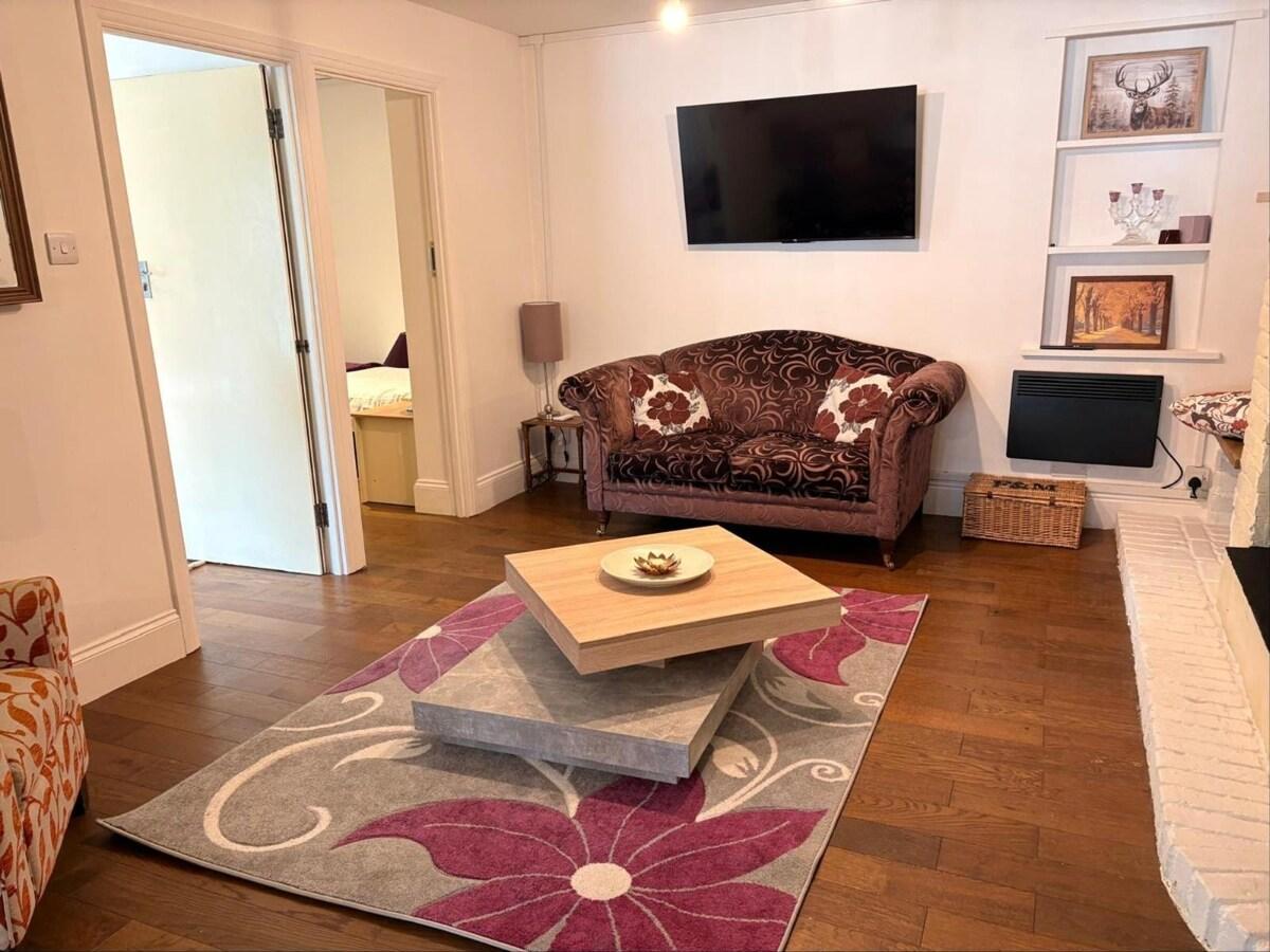 Garden Annex nr Knebworth | 2 Baths & Big Driveway4